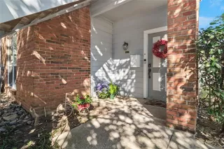 Photo #2: 21188677 Listing 