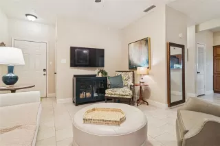 Photo #6: 21188677 Listing 