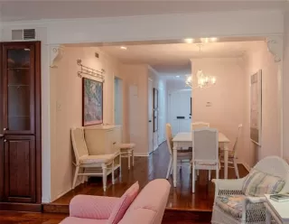 Photo #5: 21189265 Listing 