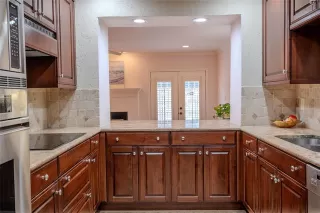 Photo #6: 21189265 Listing 