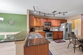 Photo #3: 21190958 Listing 