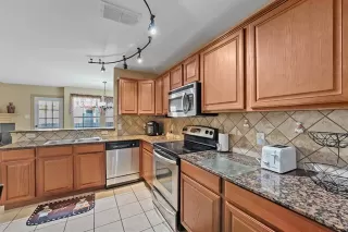 Photo #5: 21190958 Listing 