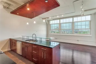 Photo #4: 21194741 Listing 