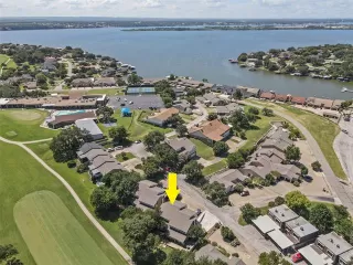 Photo #2: 21195920 Listing