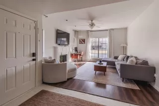 Photo #4: 21196228 Listing