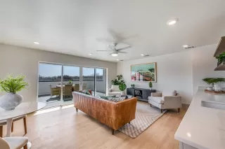 Photo #5: 21196482 Listing