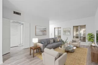 Photo #4: 21197867 Listing