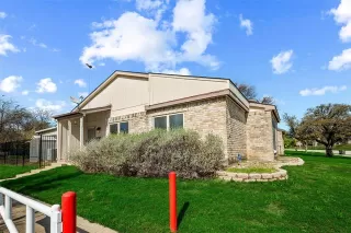 Photo #4: 21199662 Listing 