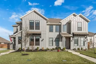 Photo #2: 21200307 Listing 