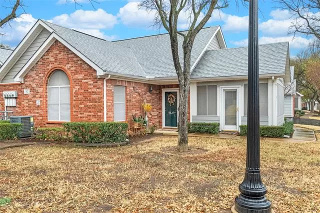 MLS: 21201198 Condo For Sale