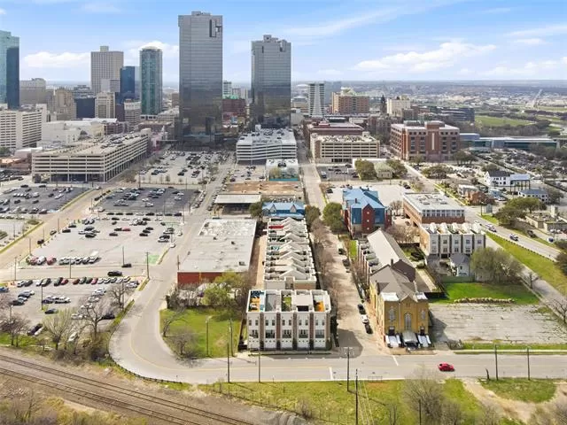 MLS: 21201315 Condo For Sale