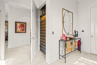 Photo #5: 21202554 Listing 