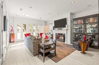 Photo #6: 21202554 Listing 