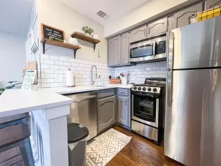 Photo #6: 21202677 Listing 