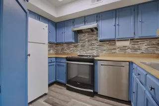 Photo #5: 21203077 Listing 