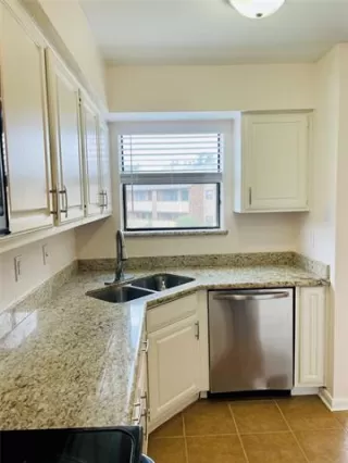 Photo #6: 21203875 Listing 