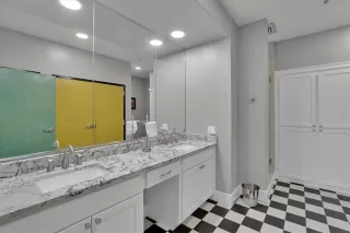 Photo #6: 21204440 Listing 