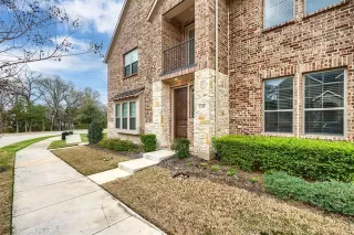 Photo #2: 21206660 Listing 