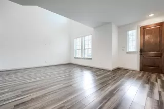 Photo #6: 21206660 Listing 