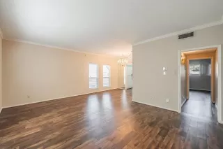 Photo #2: 21208032 Listing 