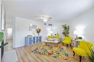 Photo #4: 21210249 Listing 