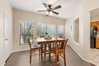 Photo #4: 21211313 Listing 