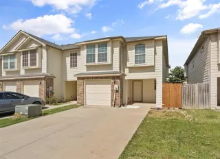 Photo #2: 21214291 Listing