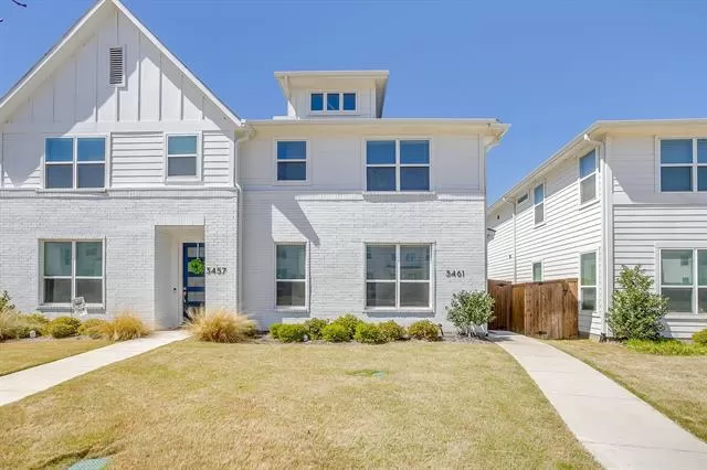 MLS: 21215178 Condo For Sale