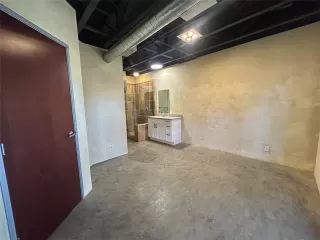 Photo #4: 21216123 Listing 