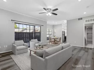 Photo #4: 21216447 Listing 