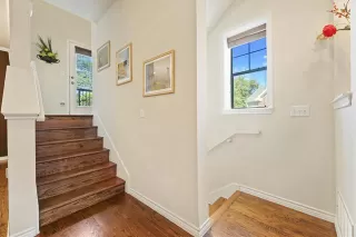 Photo #4: 21216787 Listing