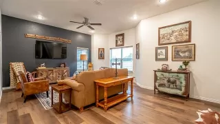 Photo #3: 21217761 Listing 