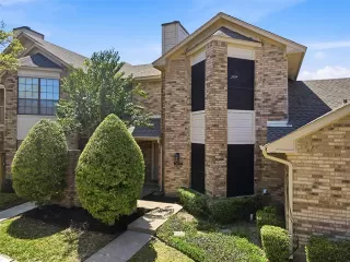 Photo #2: 21217881 Listing