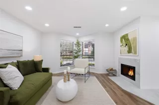 Photo #6: 21217881 Listing