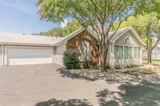 Photo #3: 21220835 Listing 