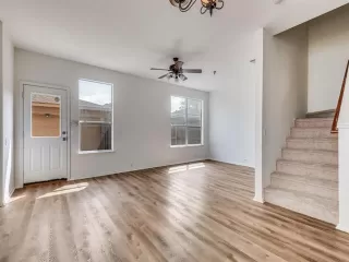 Photo #5: 21222362 Listing 