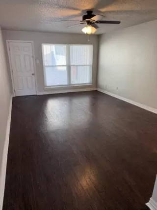 Photo #2: 21223641 Listing