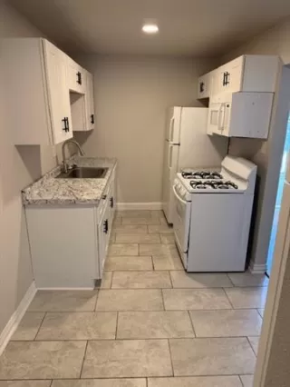 Photo #3: 21223641 Listing