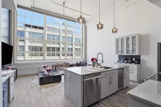 Photo #2: 21224383 Listing 