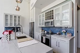 Photo #3: 21224383 Listing 