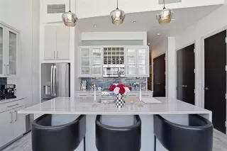 Photo #5: 21224383 Listing 