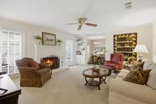 Photo #6: 21224788 Listing 