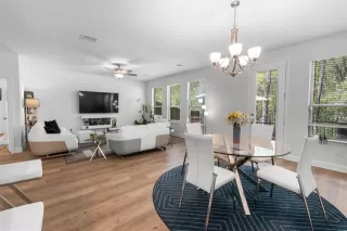 Photo #3: 21224864 Listing 