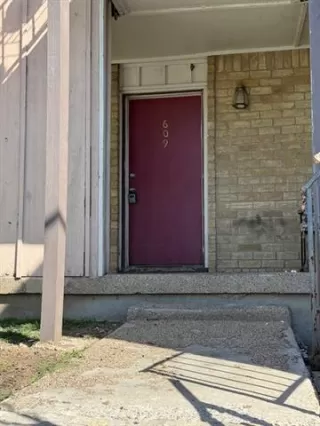 Photo #2: 21224950 Listing