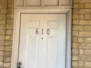 Photo #4: 21225106 Listing