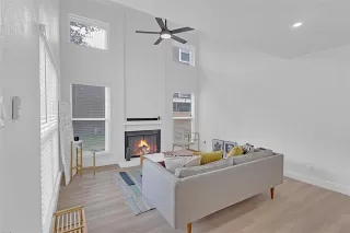 Photo #3: 21229466 Listing