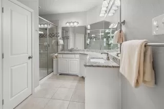 Photo #6: 21231831 Listing 