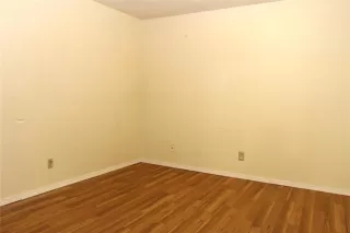 Photo #6: 21231901 Listing 