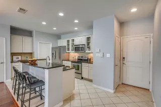 Photo #5: 21234365 Listing 