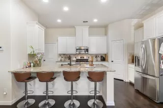 Photo #3: 21234817 Listing 